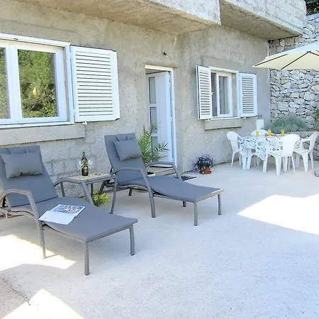 Apartments Dagmar Krk Town Exterior photo